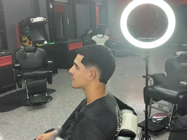 Short crop with a burst fade